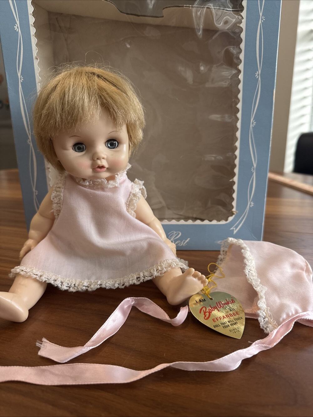 Vintage 1971 Effanbee Baby Doll sleep eyes drink/rooted hair 11.5” Bonnet /Box